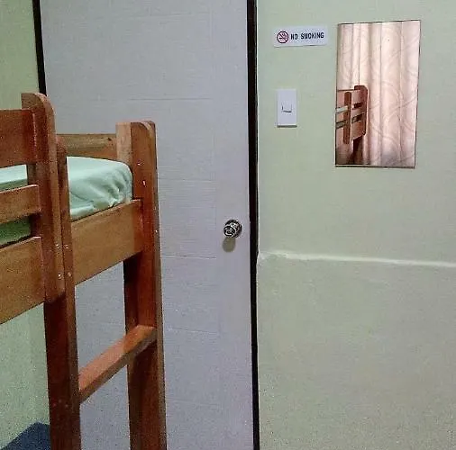 Hostel La Lune Oslob
